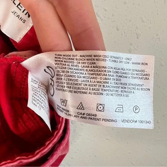 Anne Klein Jeans Women’s Pleated Belted Red Shorts/Sz:12/NWT
