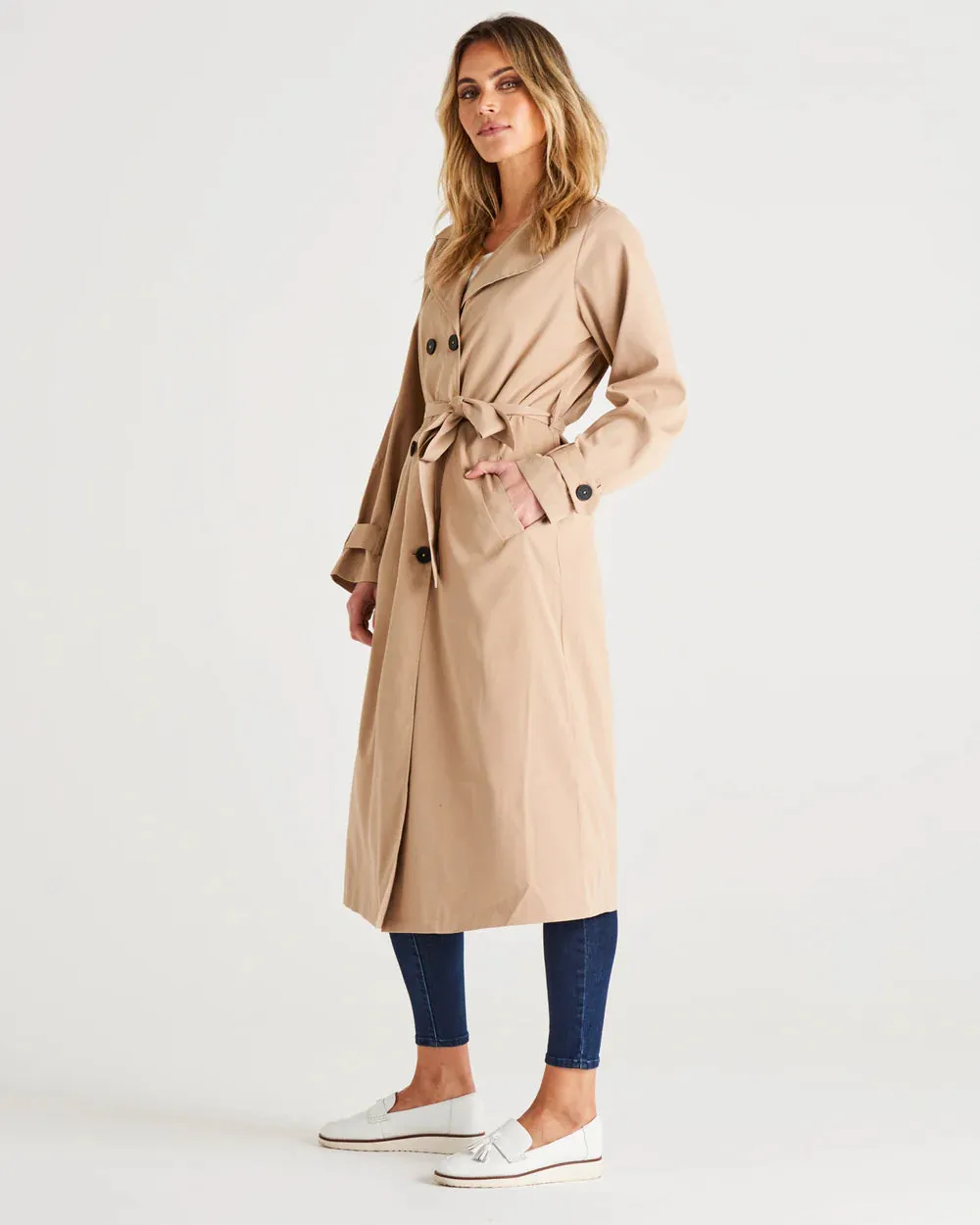 BETTY BASICS ZIMMER TRENCH COAT SAND
