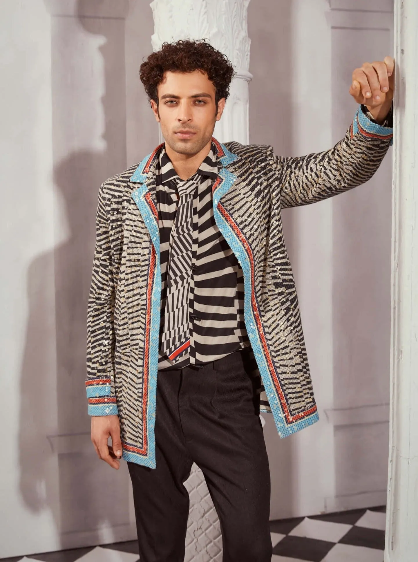 Black & white byzantine print trench
