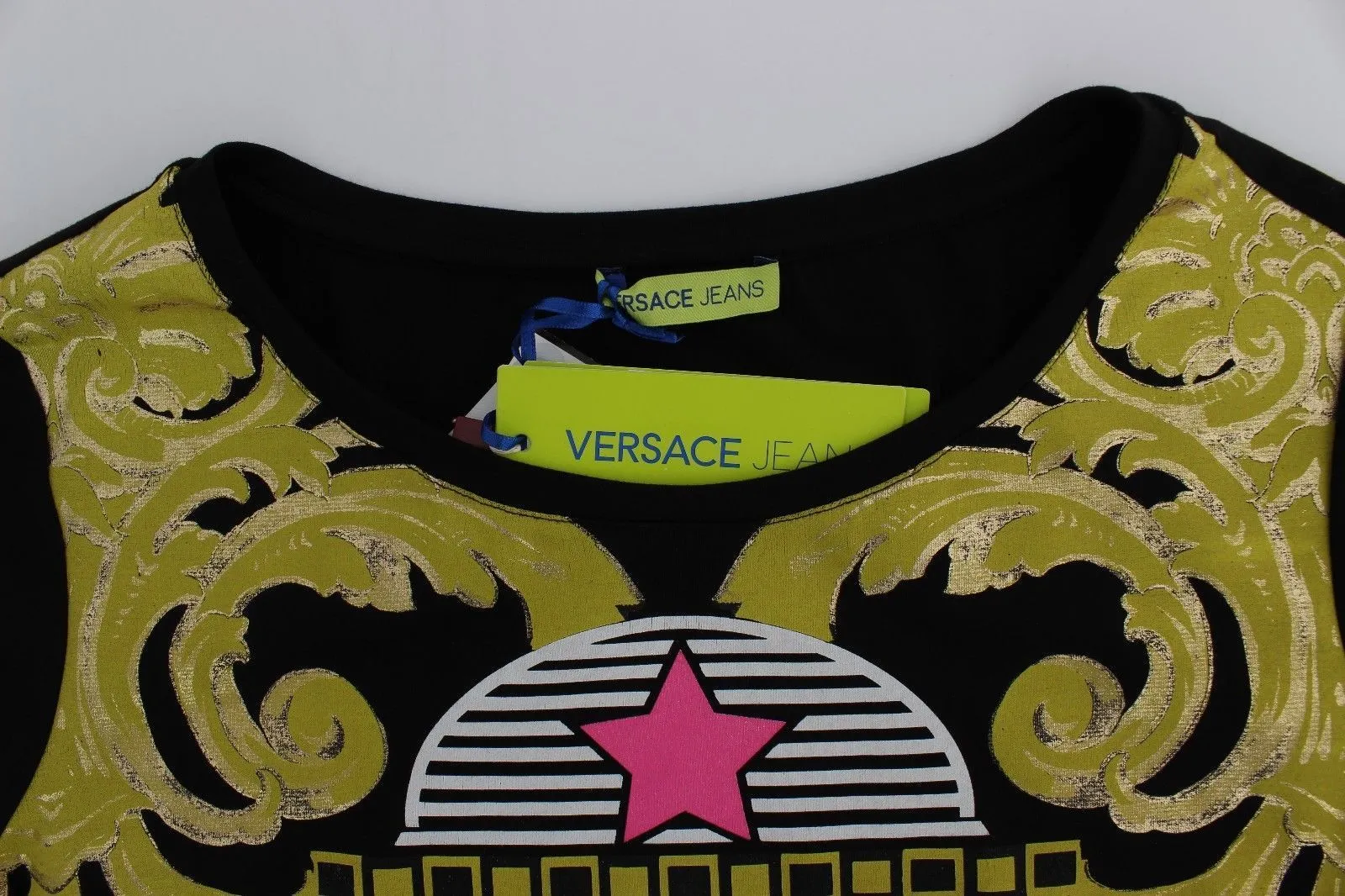 Black Crewneck Graphic T-shirt