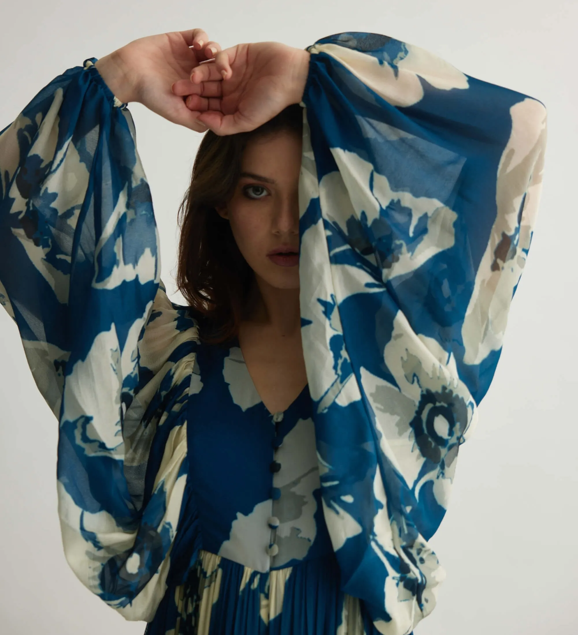 Blue white floral balloon sleeve jumpsuit