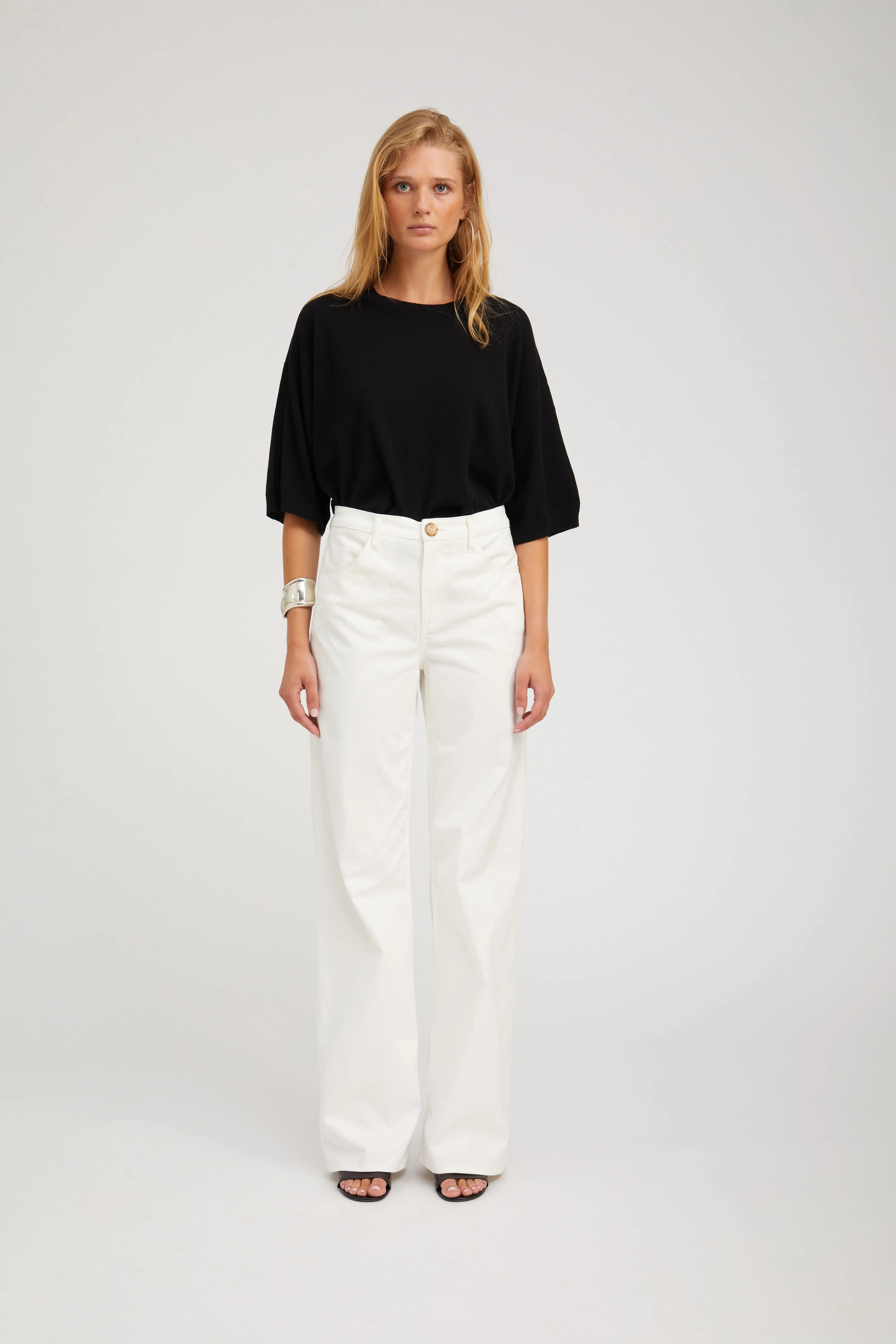 Boxy T-Shirt in Black