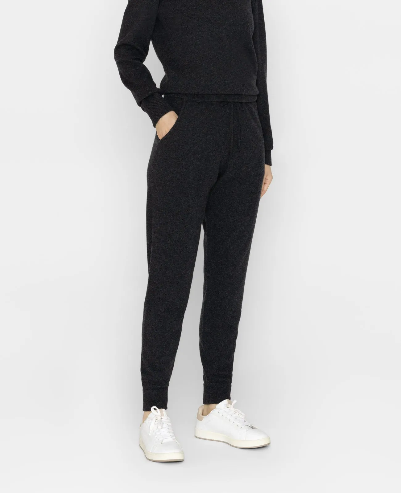 Cashmere Joggers