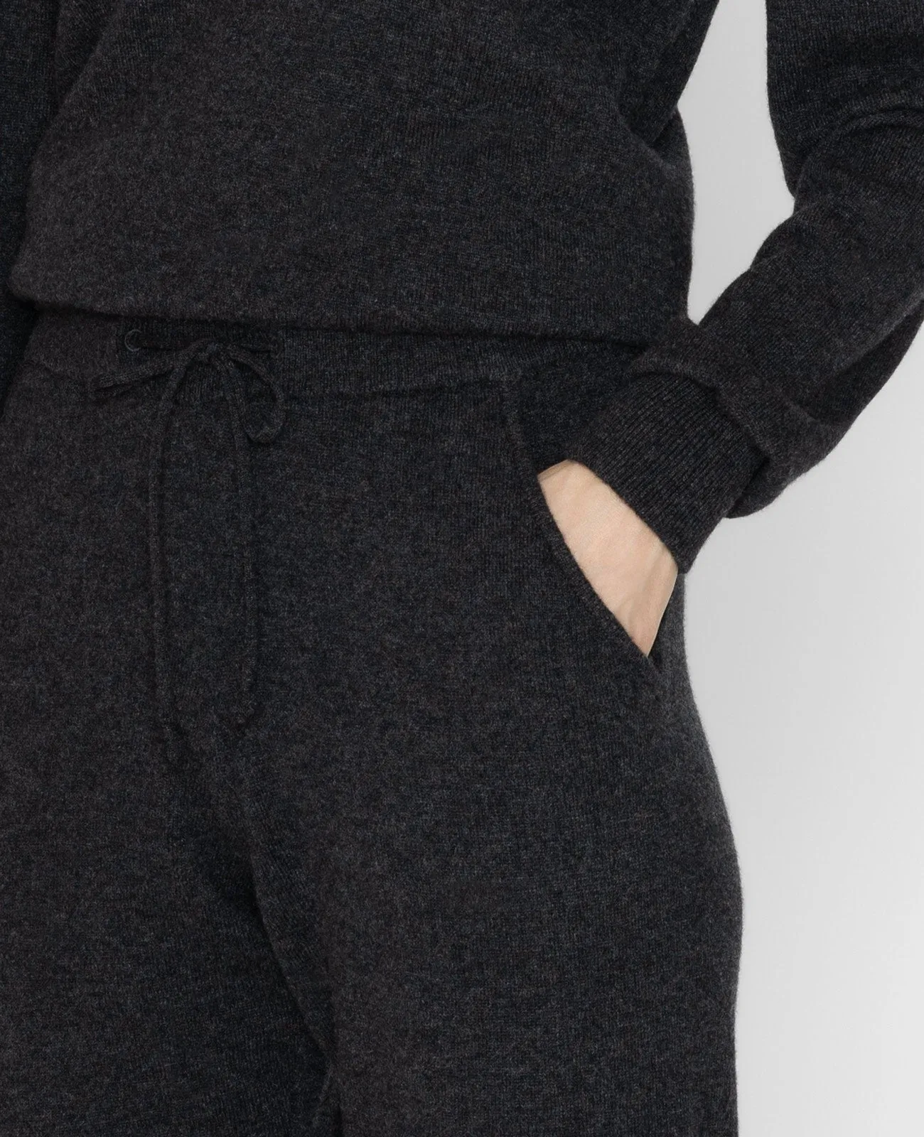 Cashmere Joggers