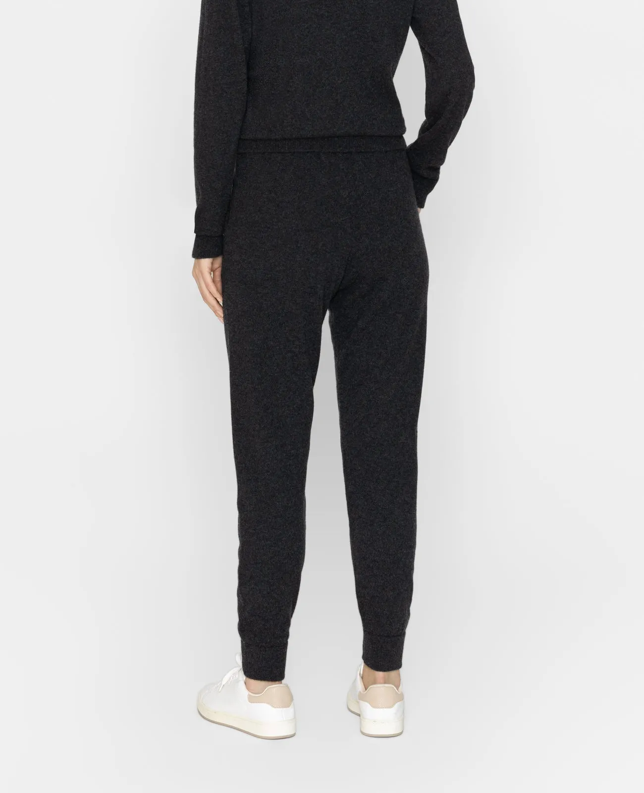 Cashmere Joggers