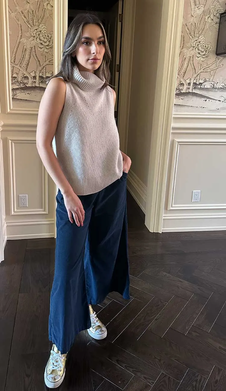 Cashmere Sleeveless Turtleneck Sweater