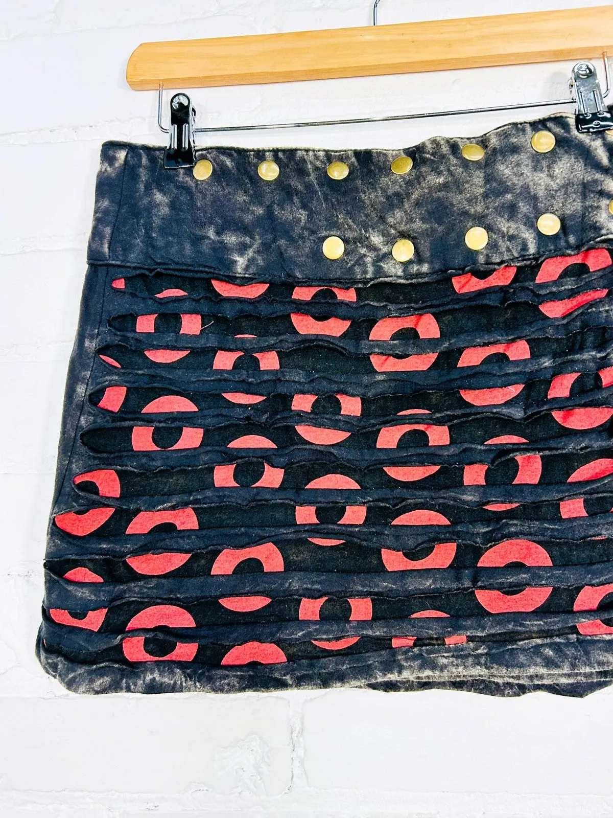 Circle Print Mini Popper Skirt