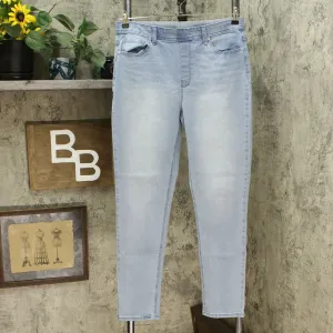 DG2 by Diane Gilman Women's Denim 5 Pocket Jeggings Chambray Medium