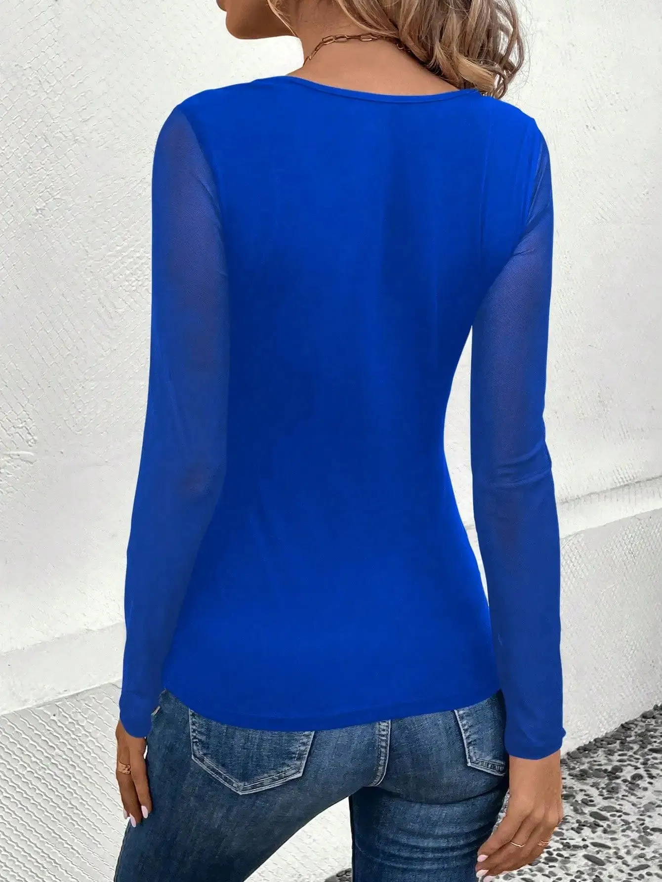 Elegant Fashion Women's Long Sleeve T-Shirt with Small Crew Neck and Zipper Sexy Knit Design