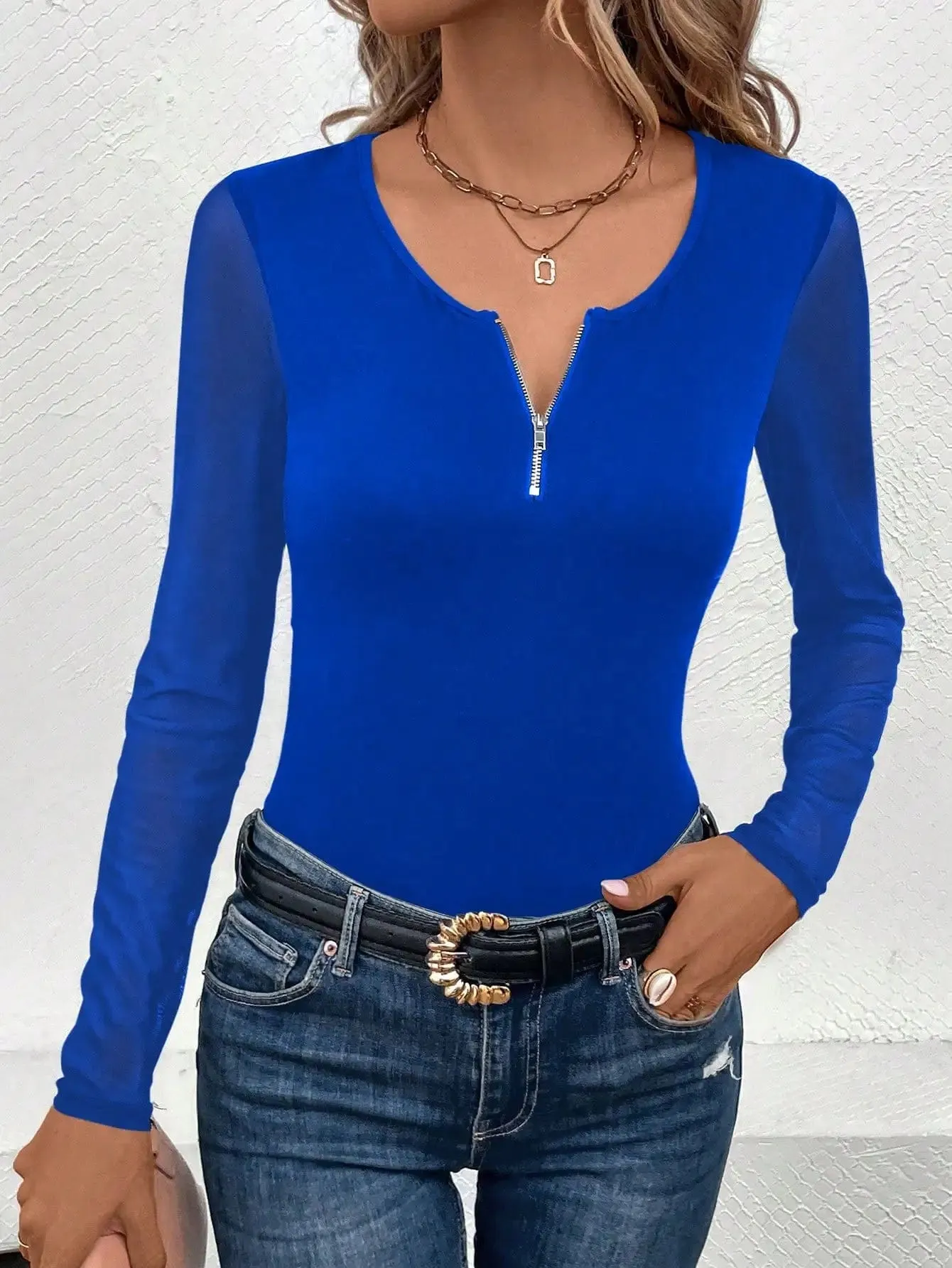 Elegant Fashion Women's Long Sleeve T-Shirt with Small Crew Neck and Zipper Sexy Knit Design