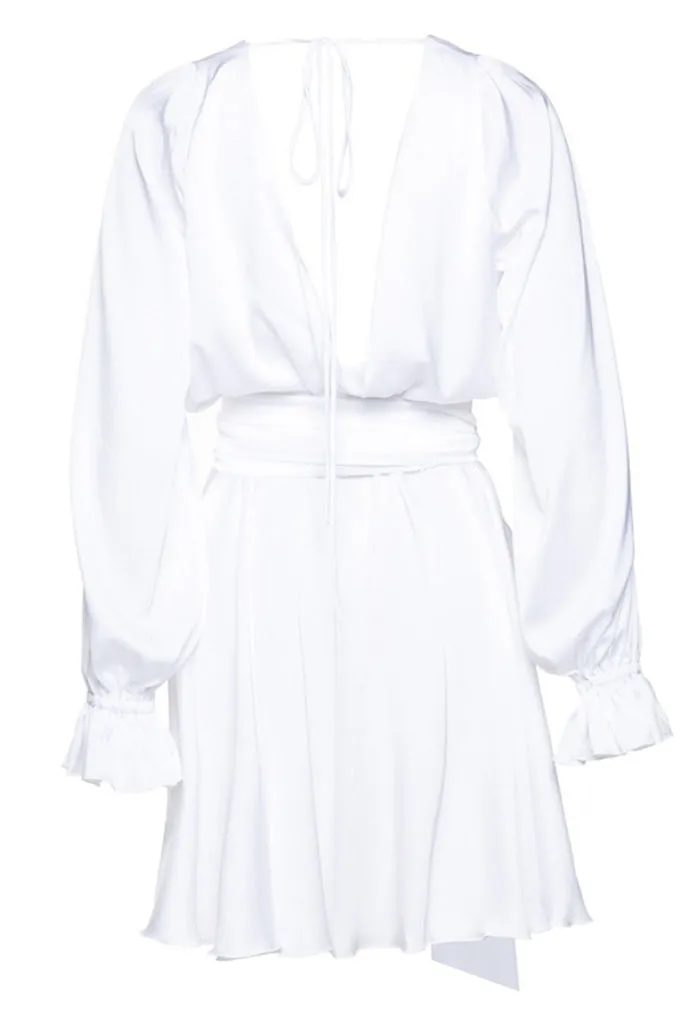 Flying mini dress with a wide belt