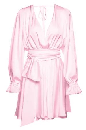 Flying mini dress with a wide belt