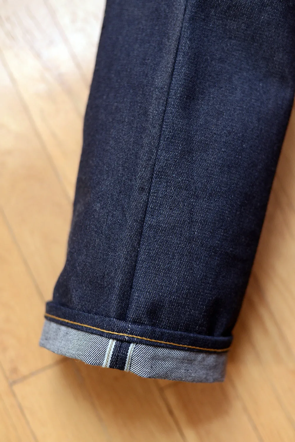 GD112 SLOUCHY TAPERED | Raw 13 Oz Selvedge Denim - Classic Indigo