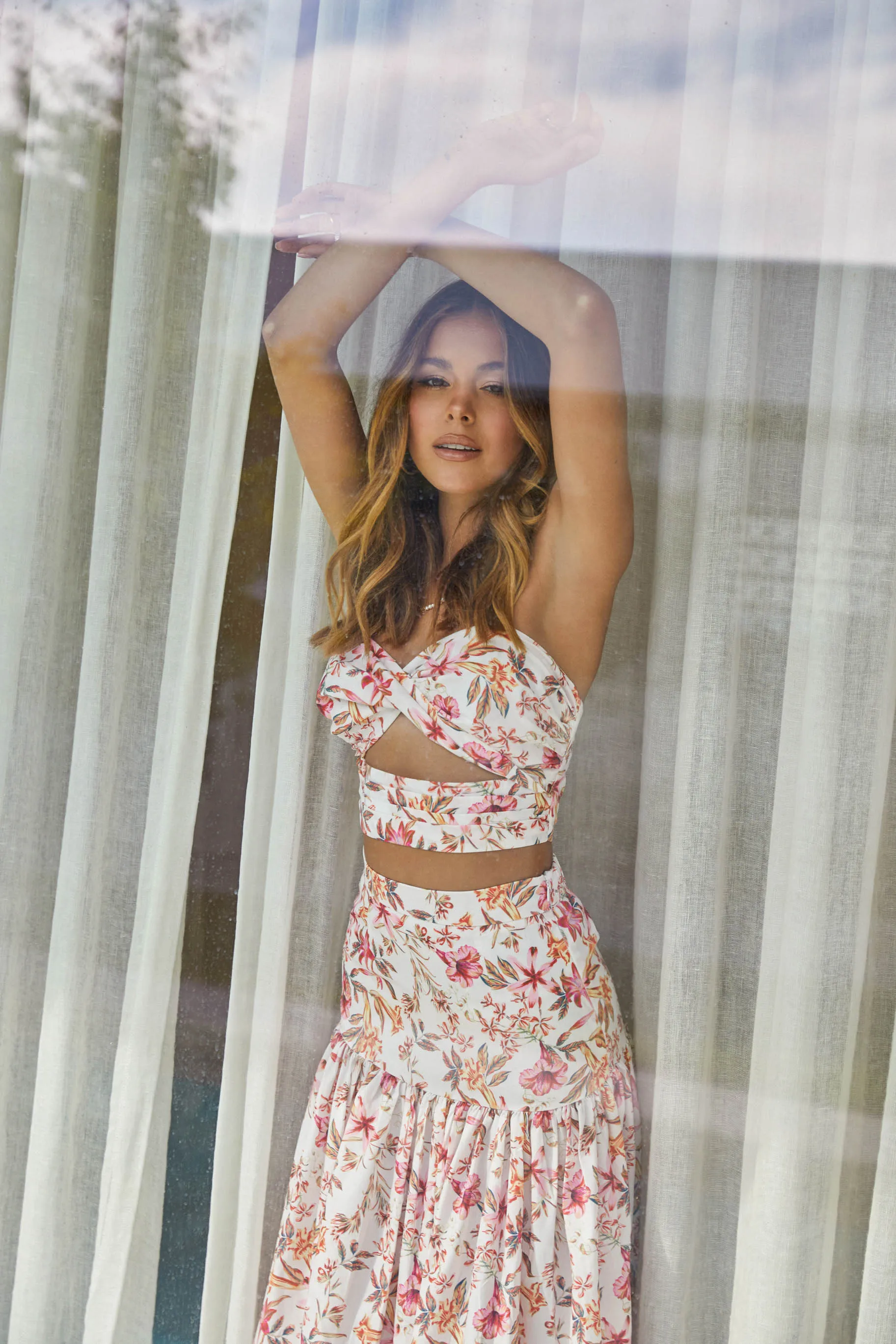 Hydra Skirt / White Floral