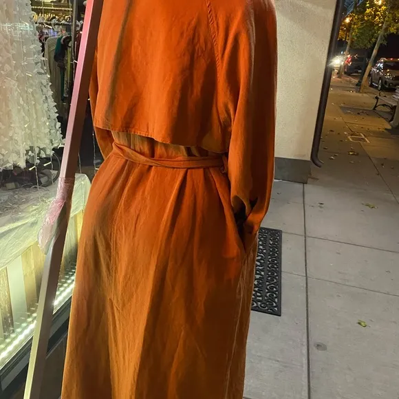 In Loom Brand cotton linen trench coat belt pockets S M - rich pumpkin color