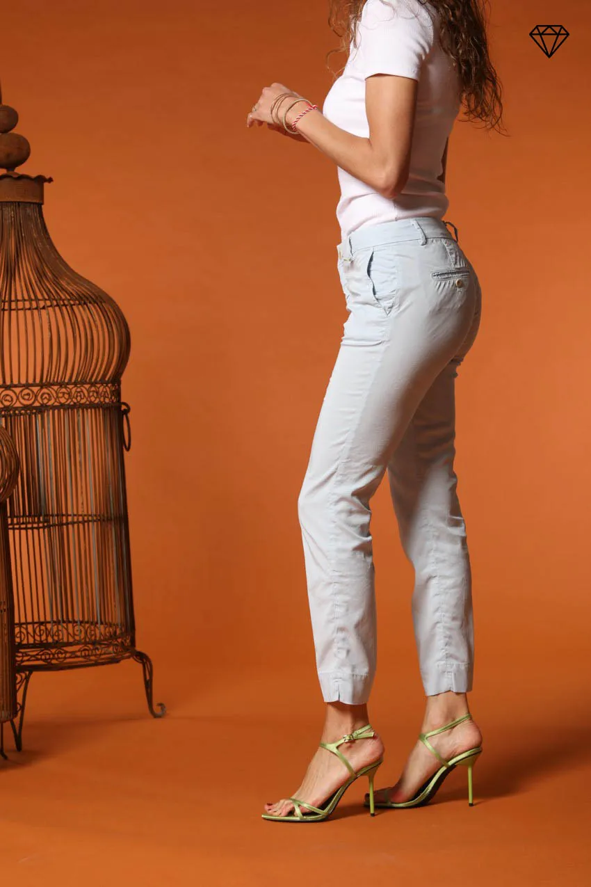 Jaqueline women's chino capri trousers in twill slim fit ①