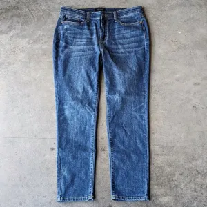 Judy Blue Mid-Rise Relaxed Fit Cropped Blue Denim Jeans size 15/32