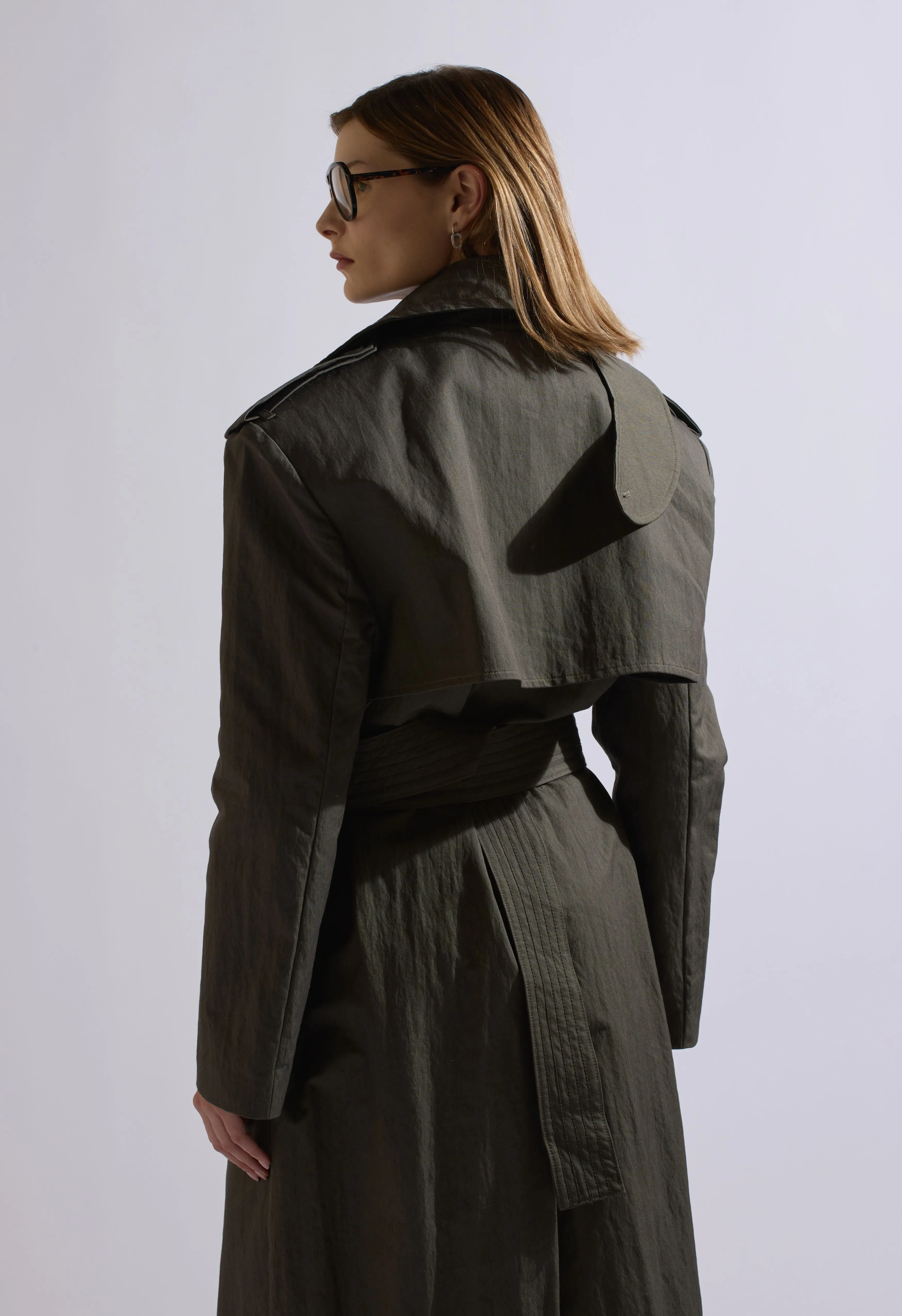 Lila Olive Trench