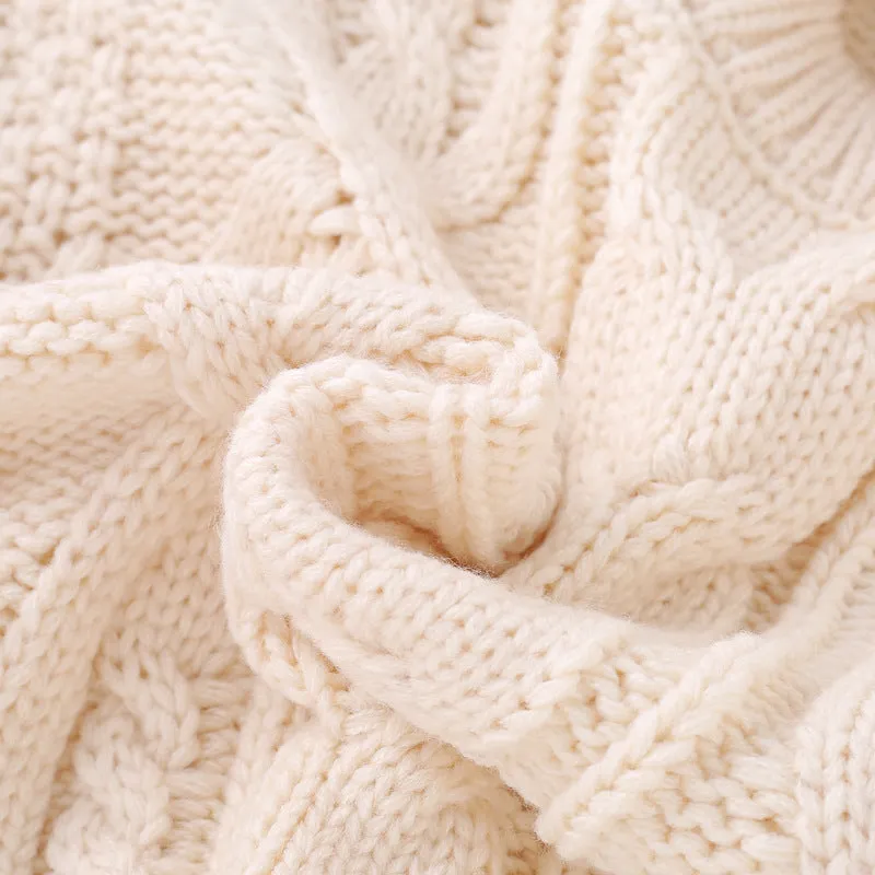 Matching Family Cable Knit Sweaters – Cozy Holiday Outfits