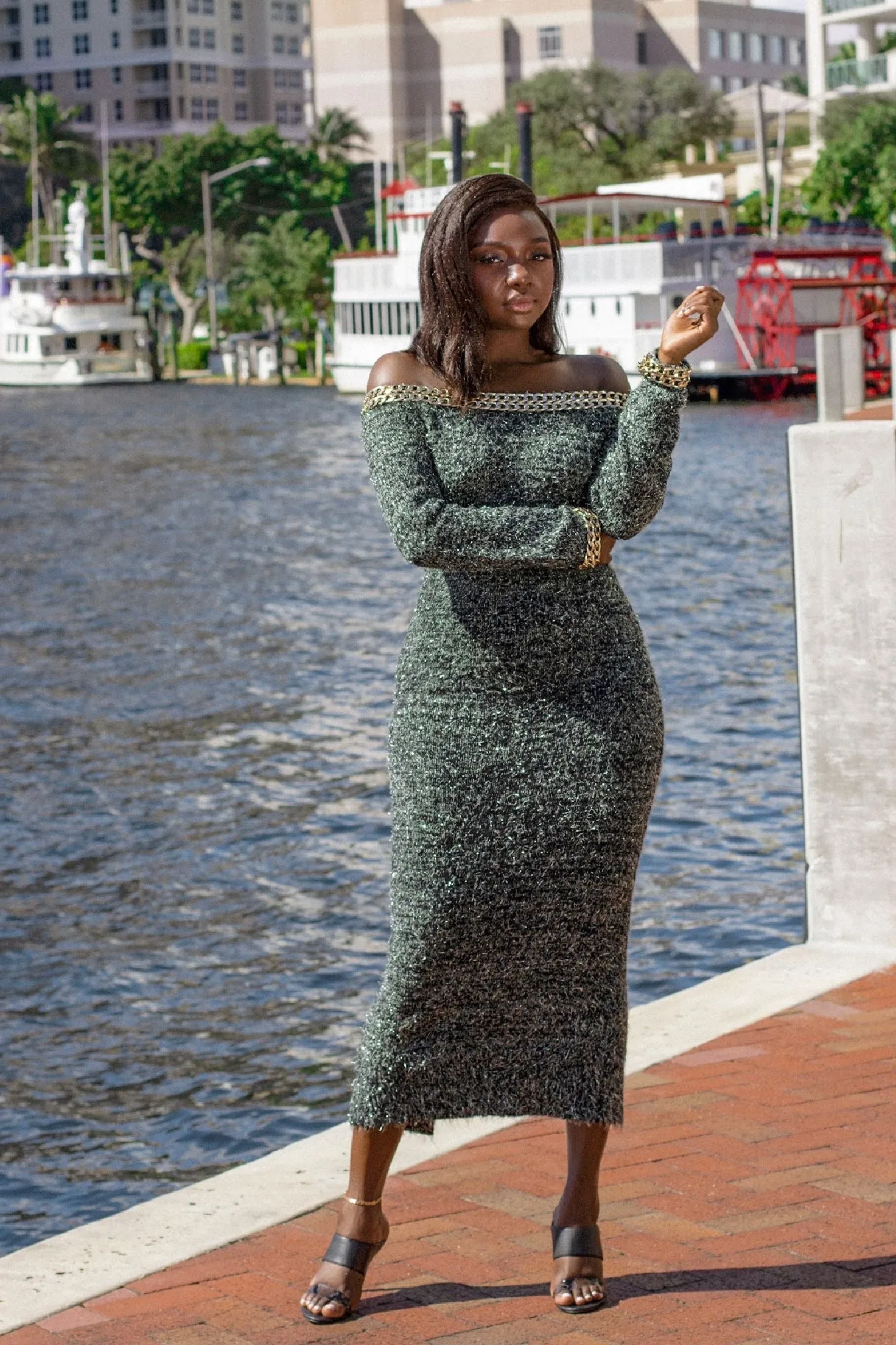MAXI WITH CHAIN