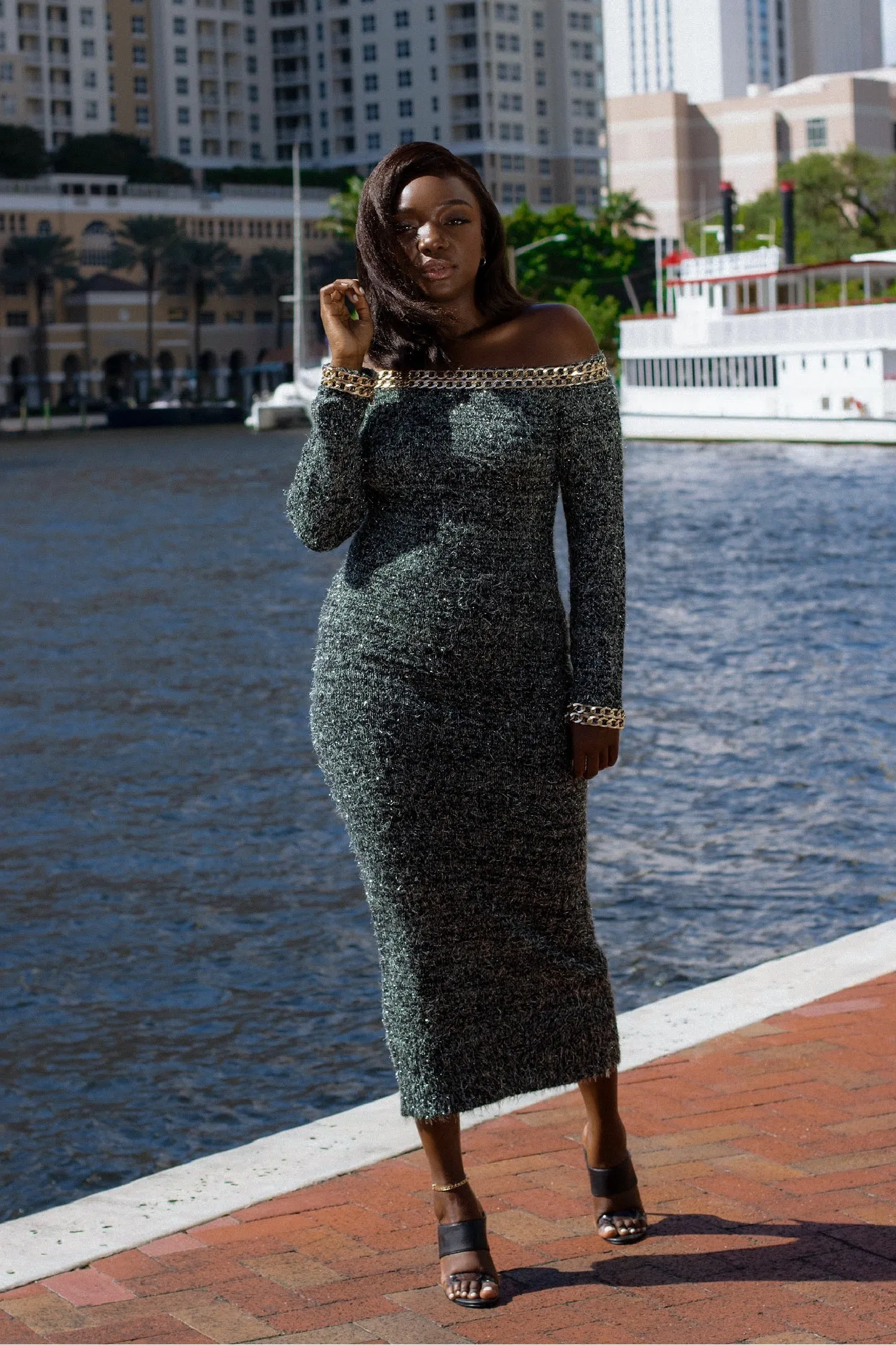 MAXI WITH CHAIN