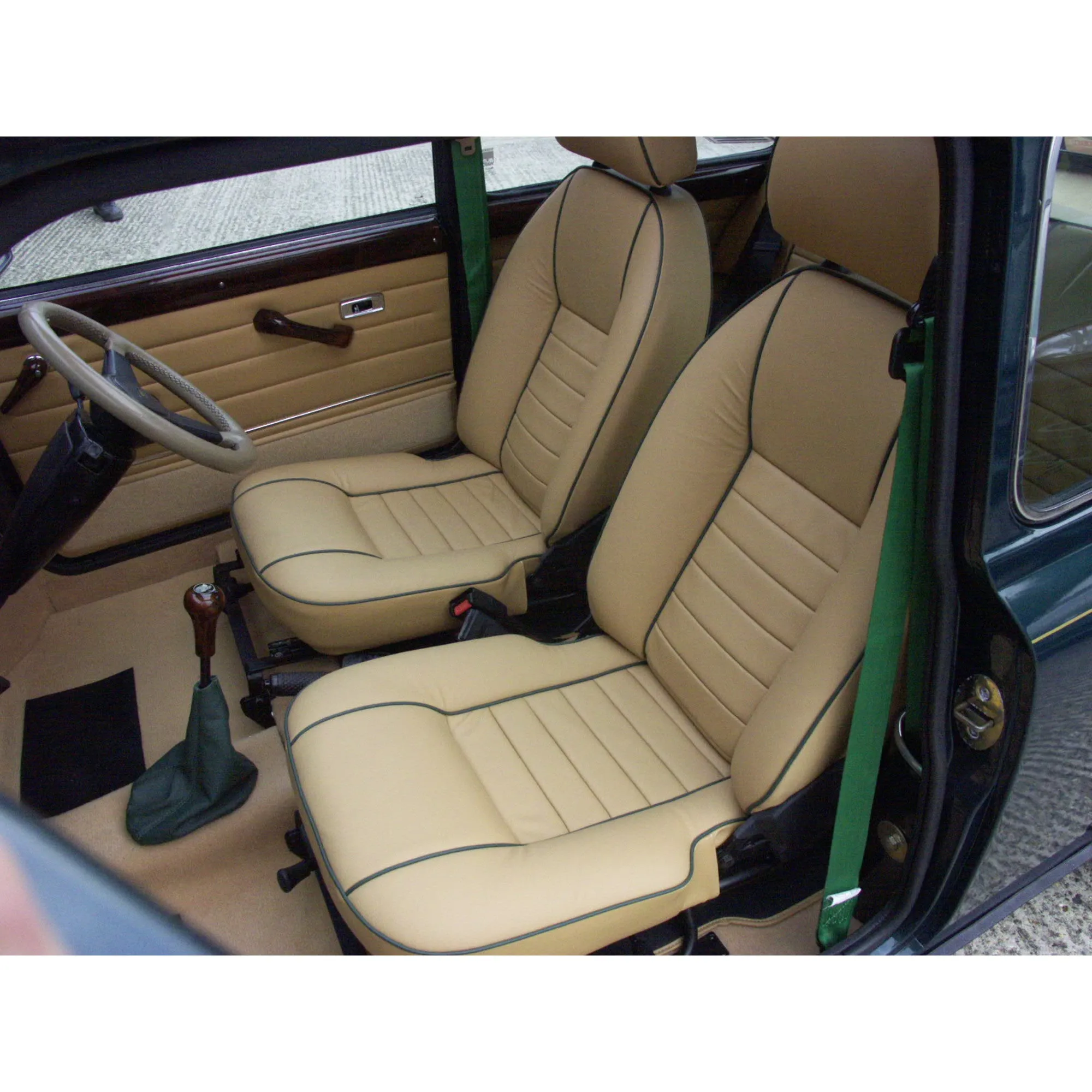 MINI SUFFOLK RECLINING SEAT RIGHT HAND (LEATHER)