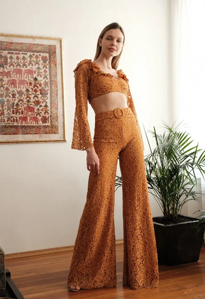 Mustard Frill Detailed Under-Top Suit