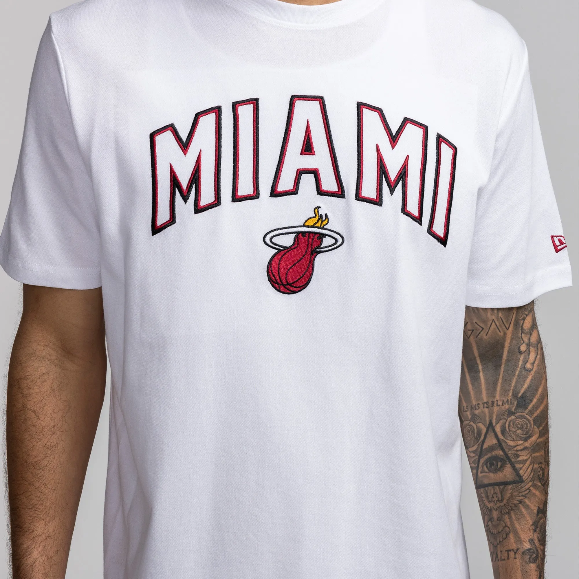 New Era Miami HEAT Miami Crewneck Tee