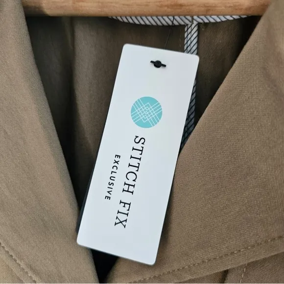 NWT Eden Society Olive Single-Breasted Short Trench Coat Size Large