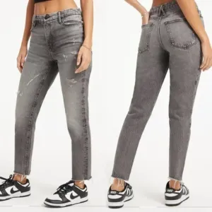 NWT Good American Weekender GrayWash HighRiseSlim/Straight Raw Hem Jeans Size 6