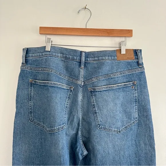 NWT Madewell '90s Straight Jeans in Enmore Wash NN880