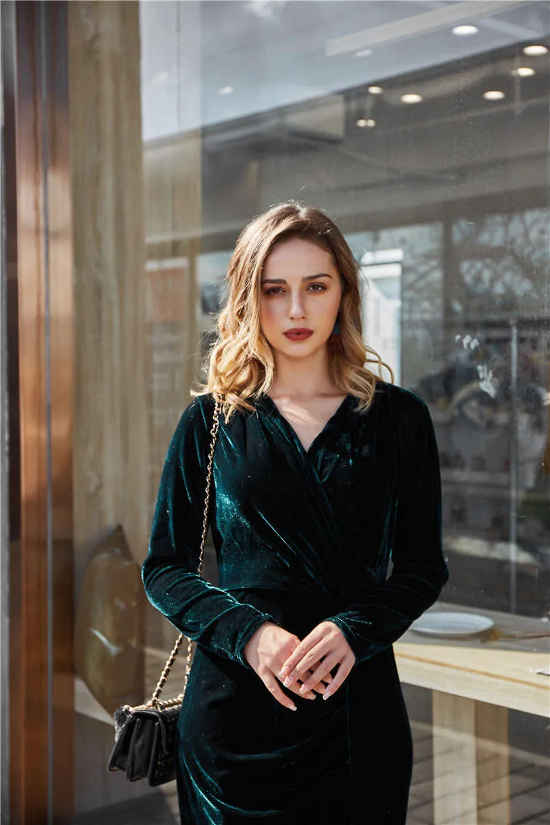 Original Design Women's Velvet Long Skirt Autumn Split Mopping Dress