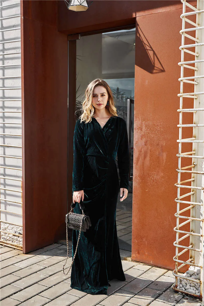 Original Design Women's Velvet Long Skirt Autumn Split Mopping Dress