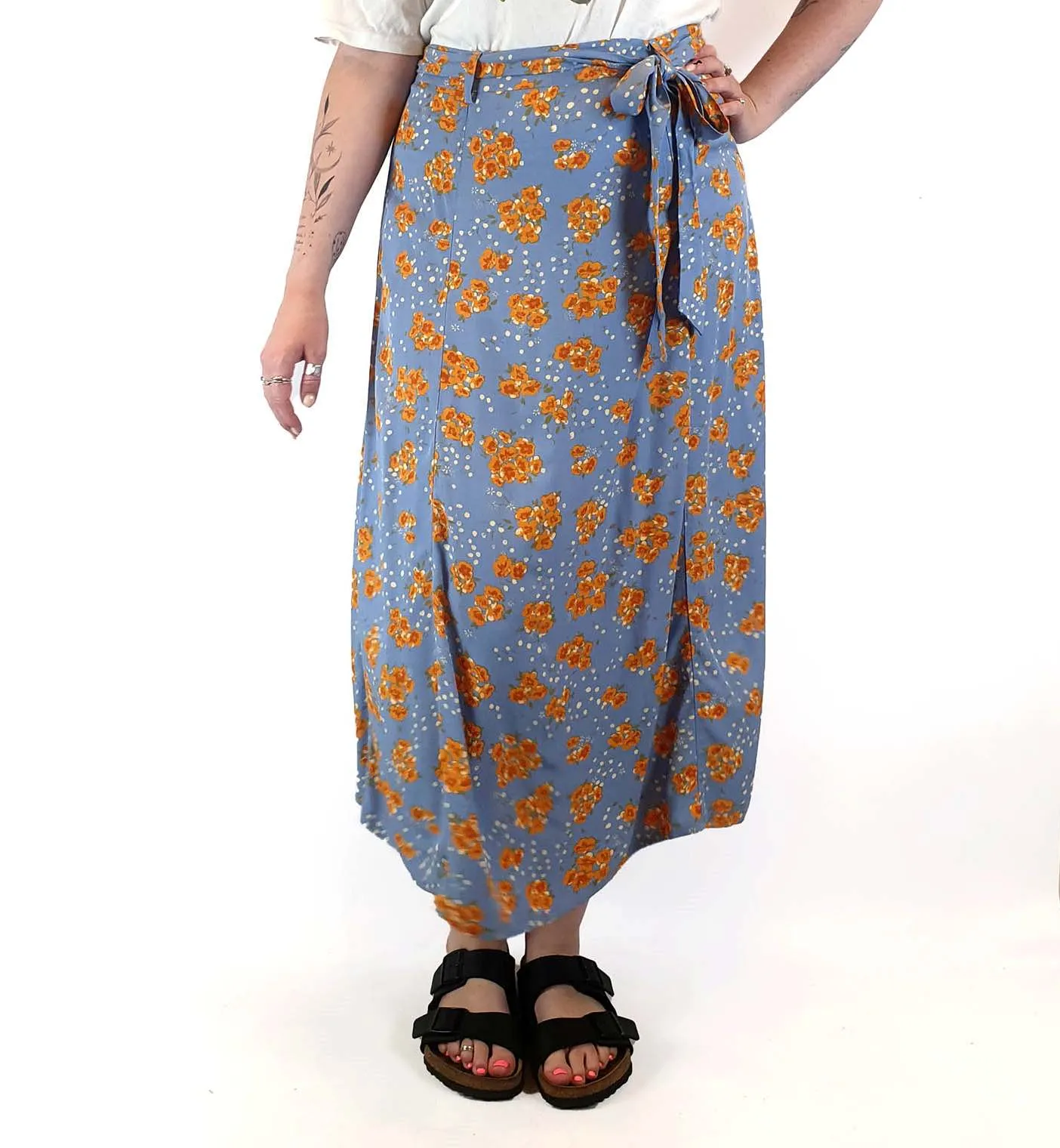 Princess Highway blue floral skirt size 14 (best fits 12-small 14)