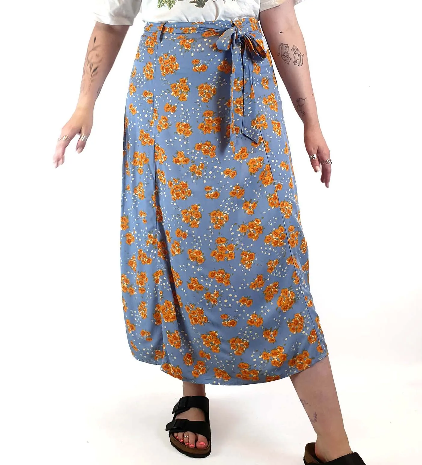 Princess Highway blue floral skirt size 14 (best fits 12-small 14)