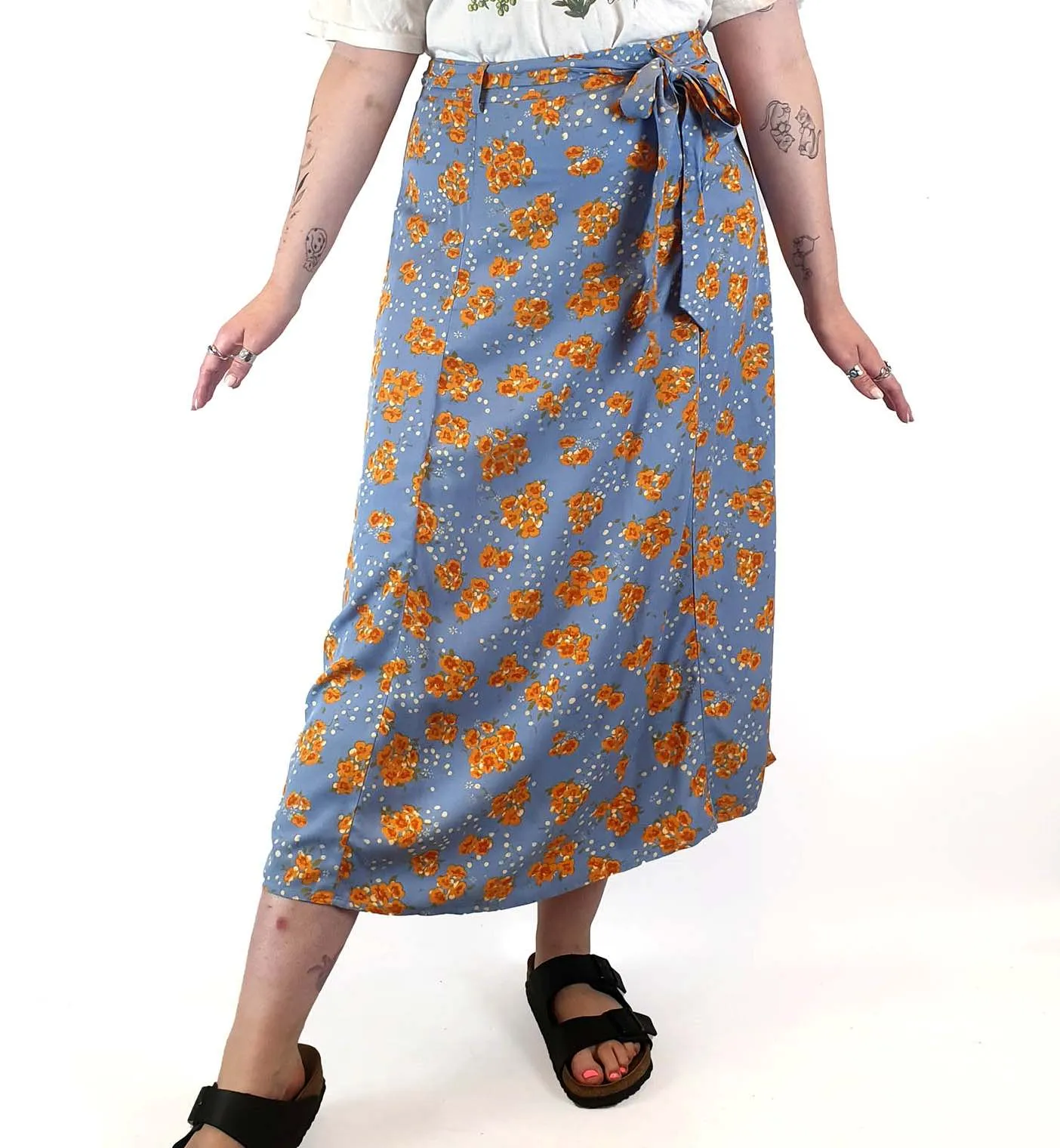 Princess Highway blue floral skirt size 14 (best fits 12-small 14)