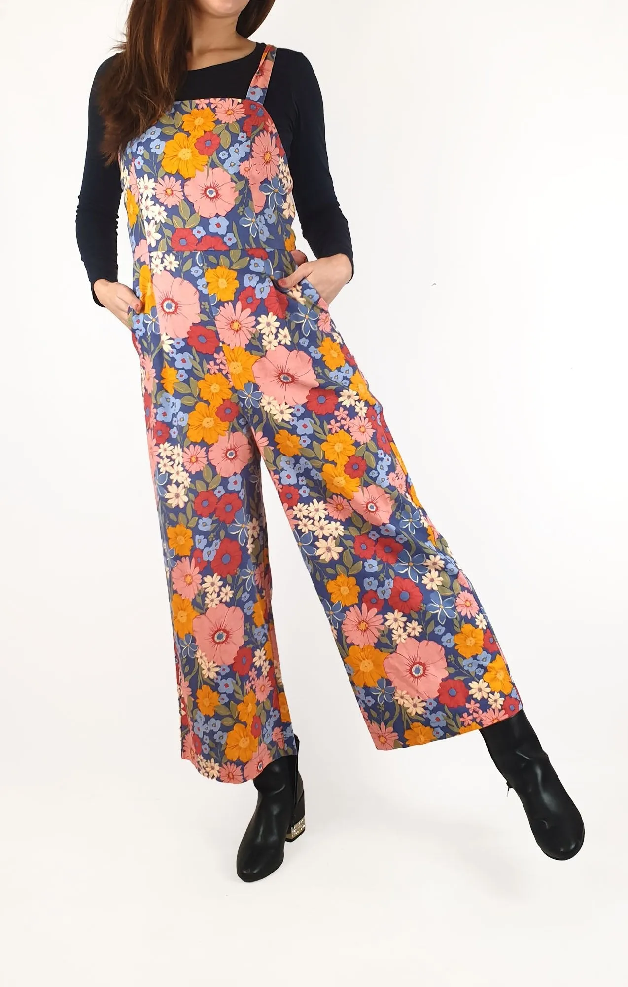 Princess Highway floral spaghetti strap jumpsuit size 10