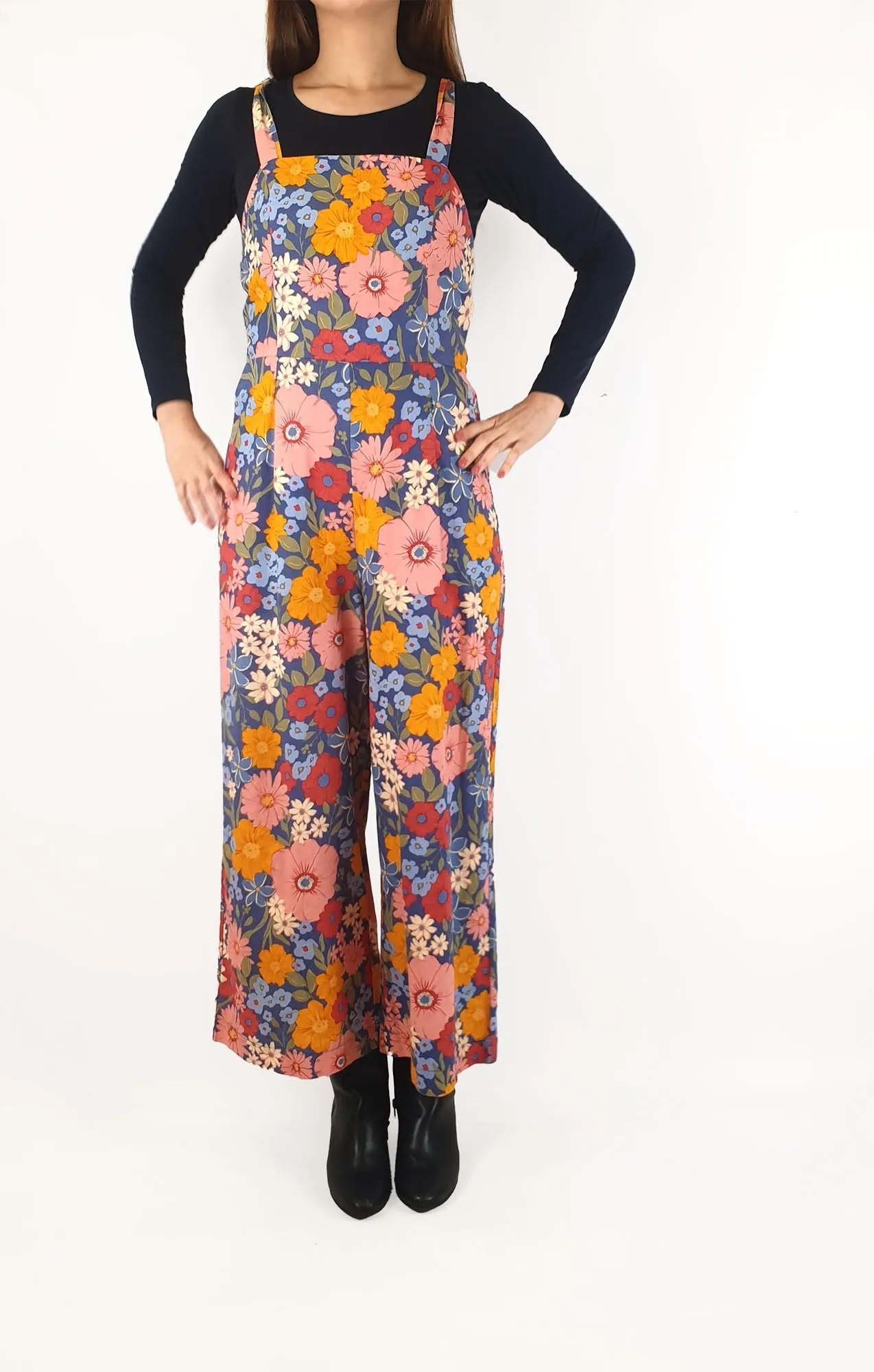Princess Highway floral spaghetti strap jumpsuit size 10