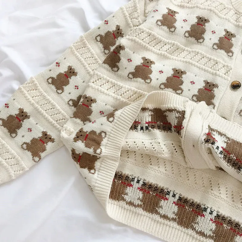"BEAR BEIGE KNIT" SWEATER CARDIGAN K082406