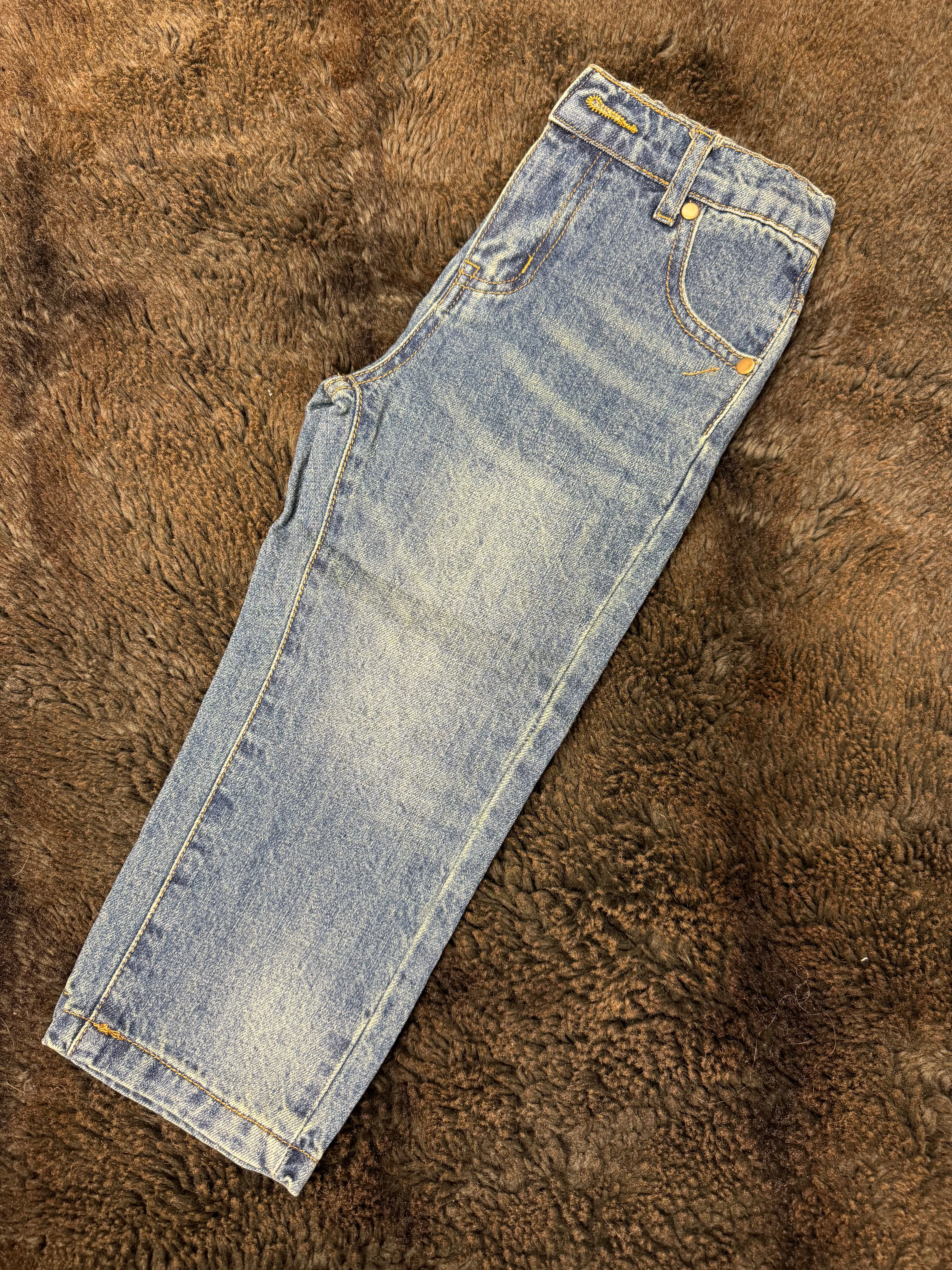 RELAXED FIT JEANS