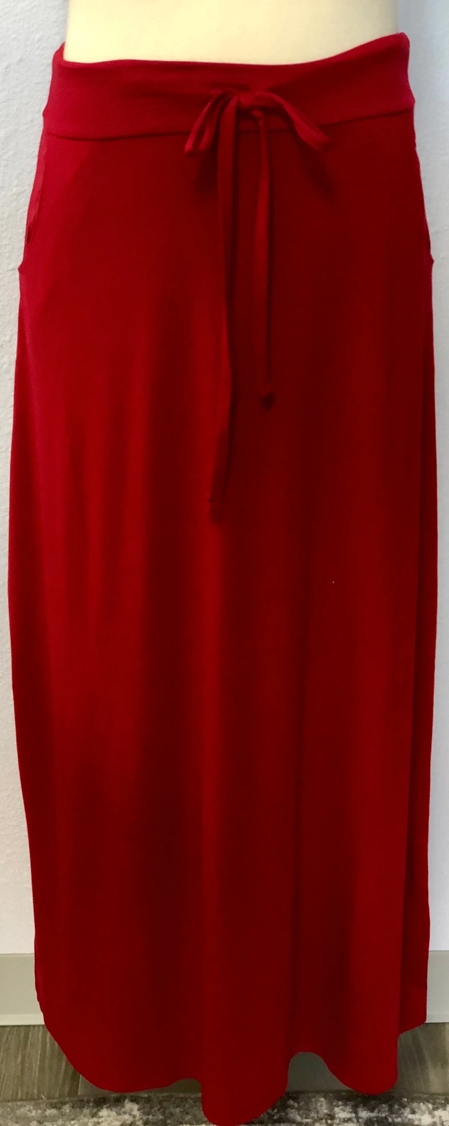 RELAXED FIT MAXI SKIRT