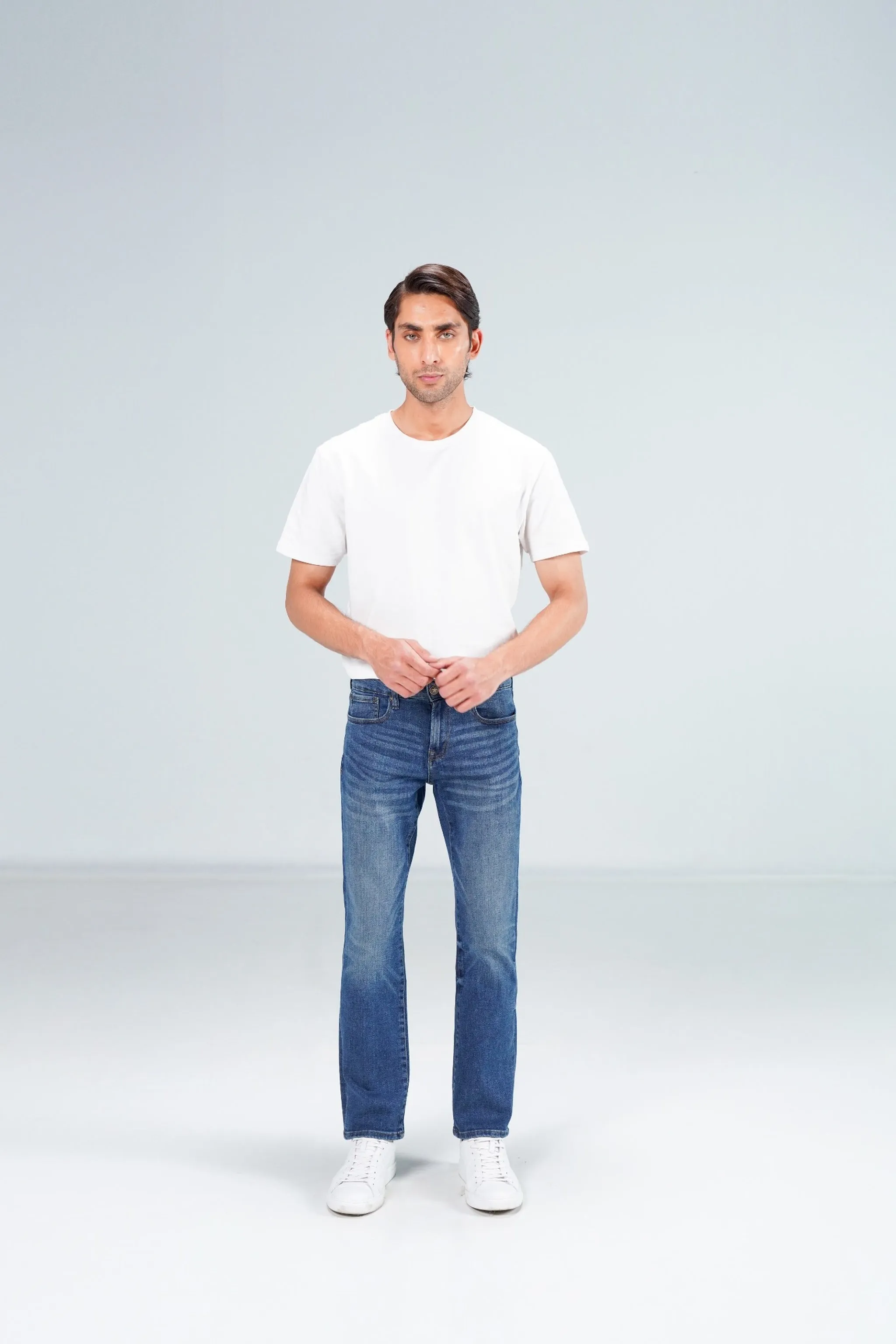Relaxed Straight