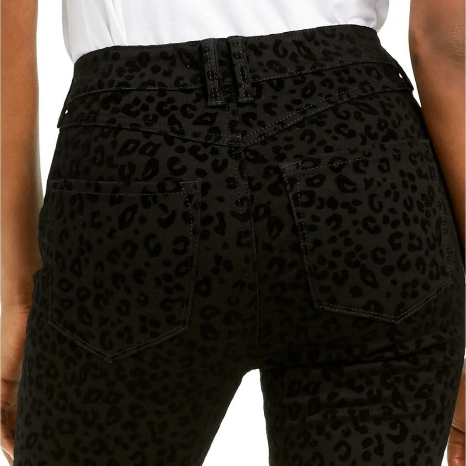 Rewash Women's Junior Fit Velvet Leopard Jeans