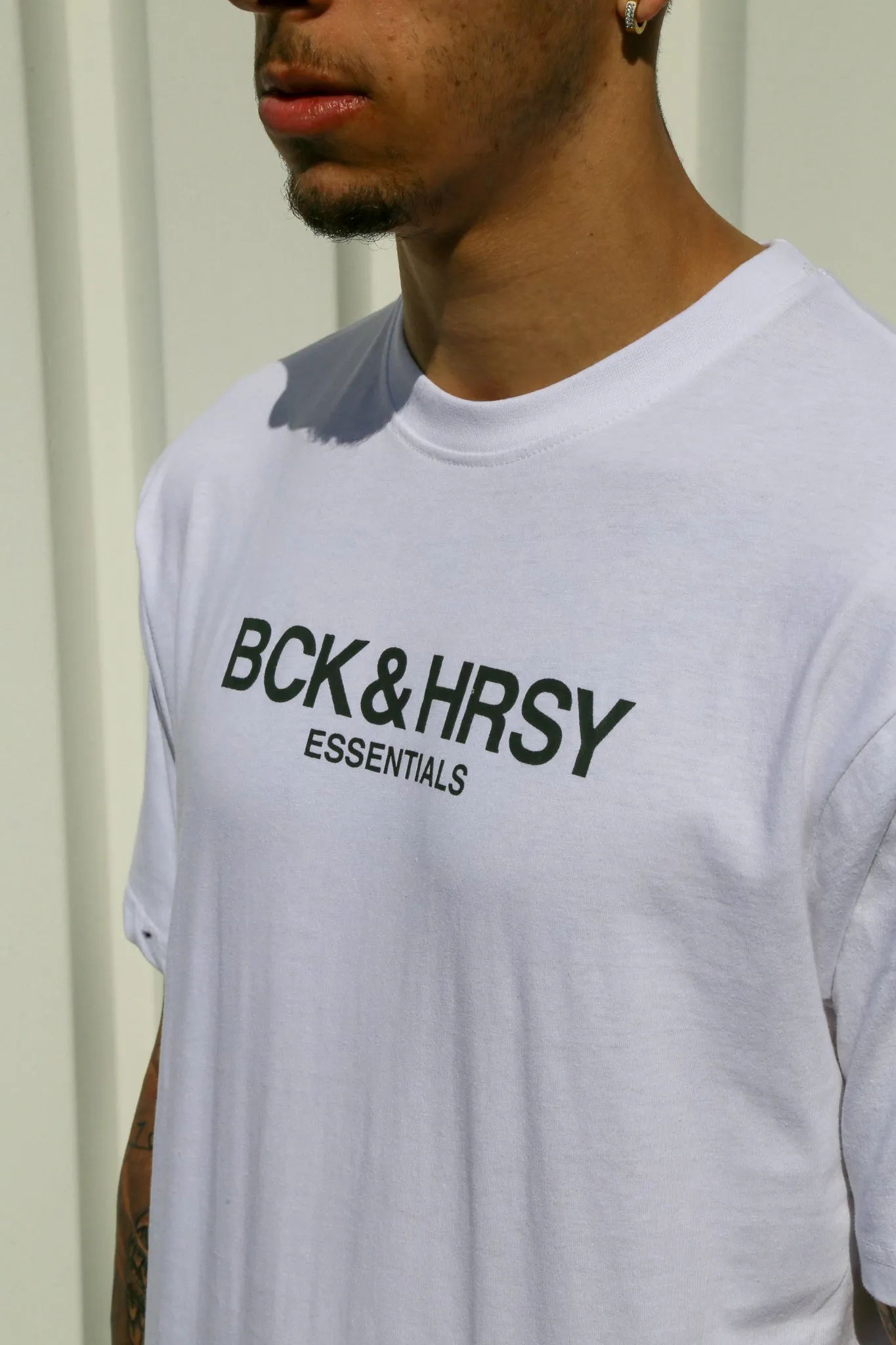 SAWYER T-Shirt - White/Black