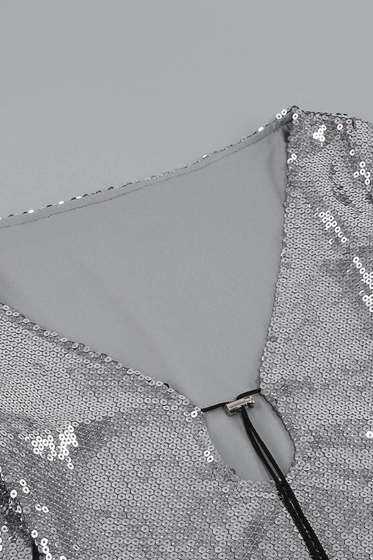 Sequins V Neck Flares Sleeve Pack Hip Dress