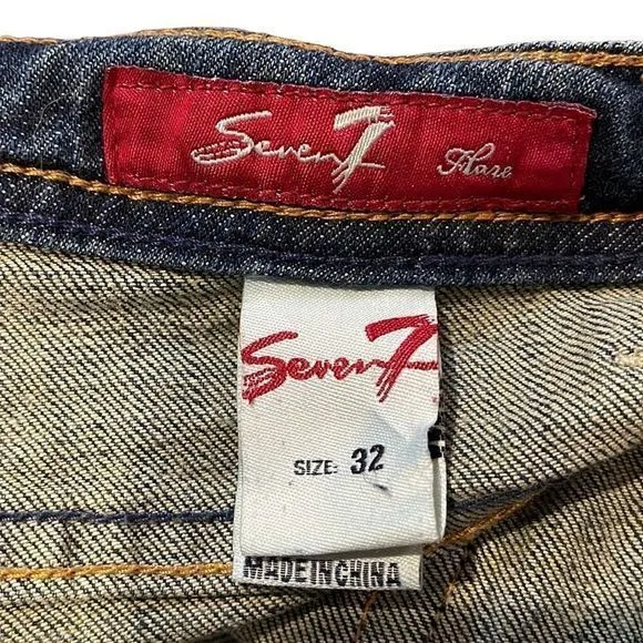 Seven 7 Classic Distressed Low Rise Boot Cut Jeans — Size 32‎ (runs small!) EUC