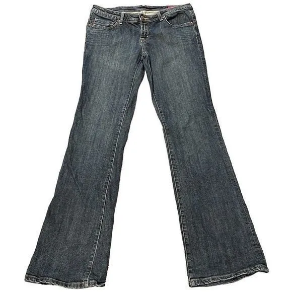 Seven 7 Classic Distressed Low Rise Boot Cut Jeans — Size 32‎ (runs small!) EUC