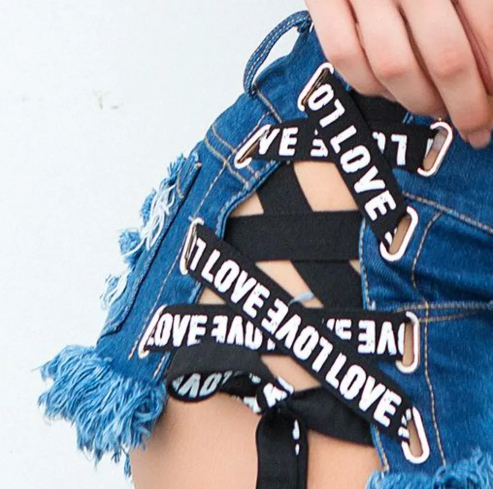 Sexy Tassel Denim Booty Shorts Bandage Vintage Cute Bikini Sexy Jeans Shorts Low Rise Micro Mini Short Erotic Culb Wear FX28