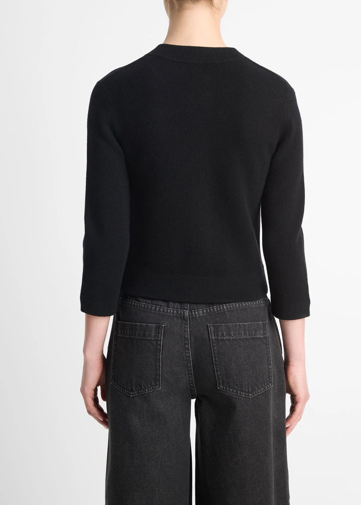 Shrunken Snap Cardigan (Black)