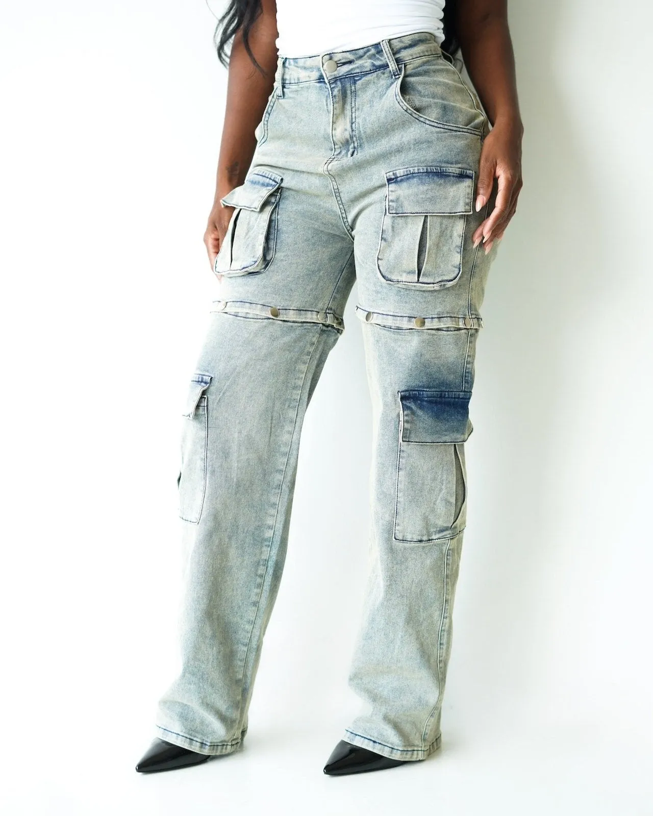 SNAP BACK CARGO JEANS